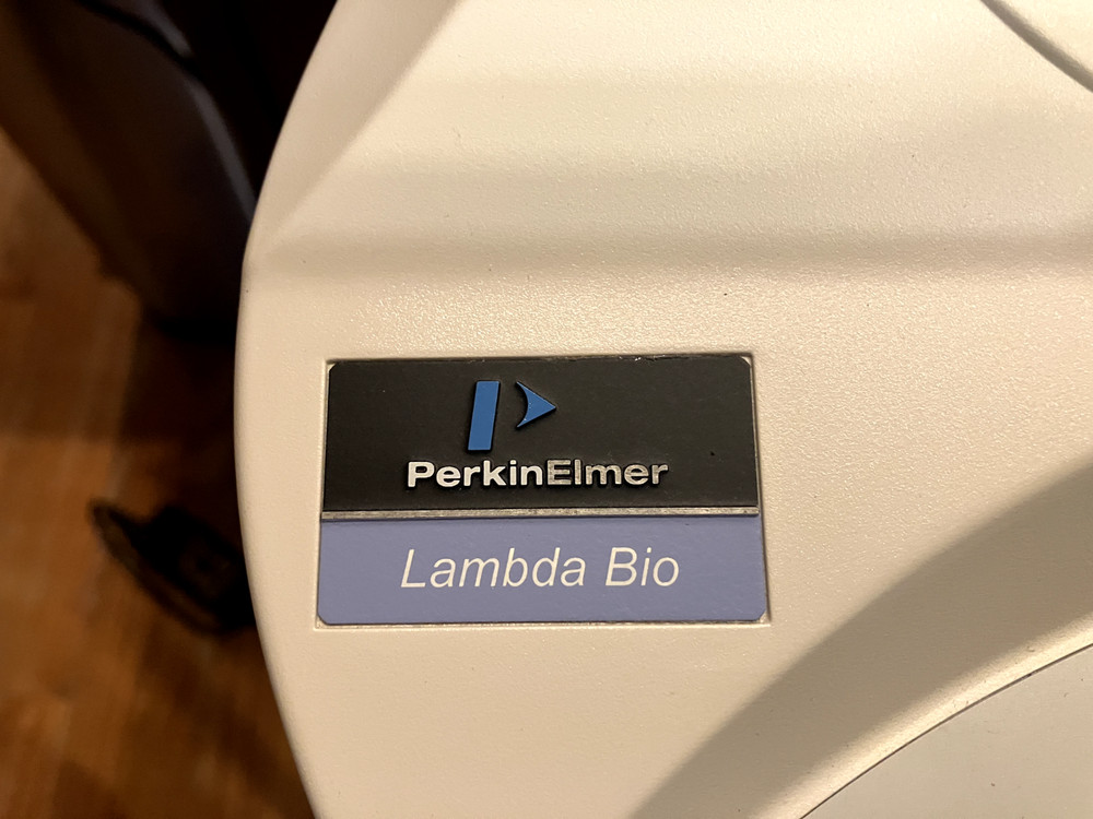 Perkin Elmer Lambda Bio Spectrometer