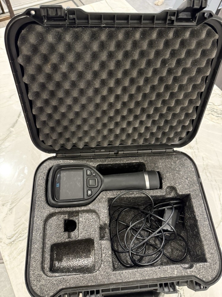 Flir E5 FLIR-E6390 9V Thermal Imaging Camera