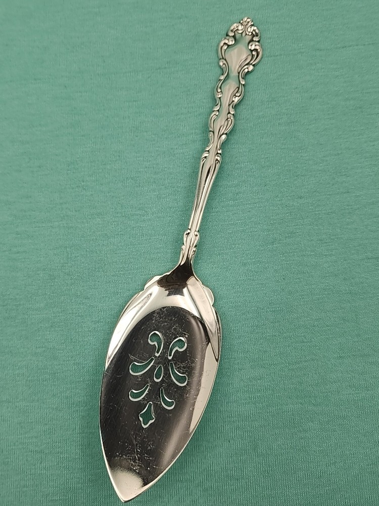 Oneida Community Modern Baroque Silverplate Pierced Pie Server