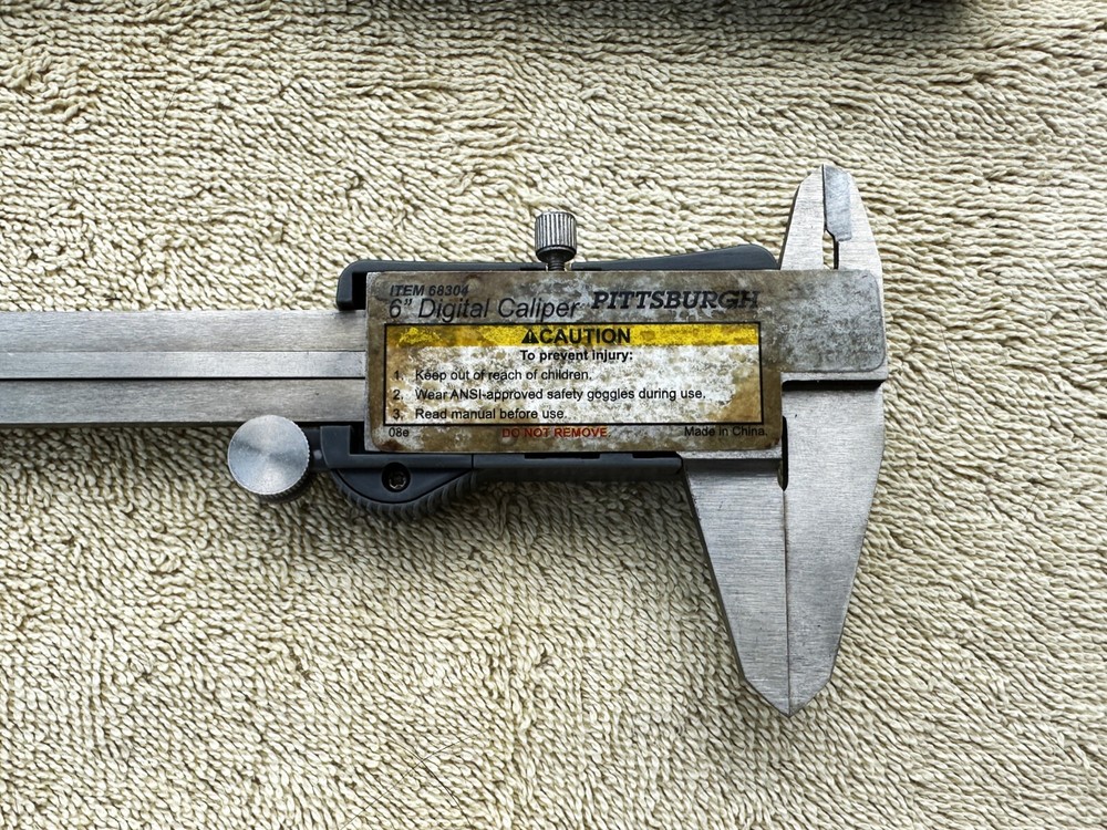 PITTSBURG ELECTRONIC 0-150MM DIGITAL CALIPER