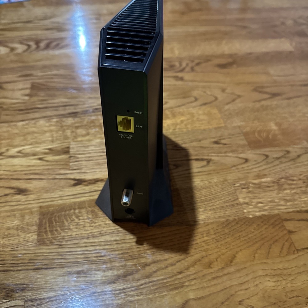 Netgear Nighthawk CM2000 2.5Gbps Cable Modem - DOCSIS 3.1