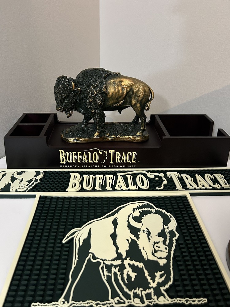 Buffalo Trace Kentucky Bourbon Whiskey Bar Bundle