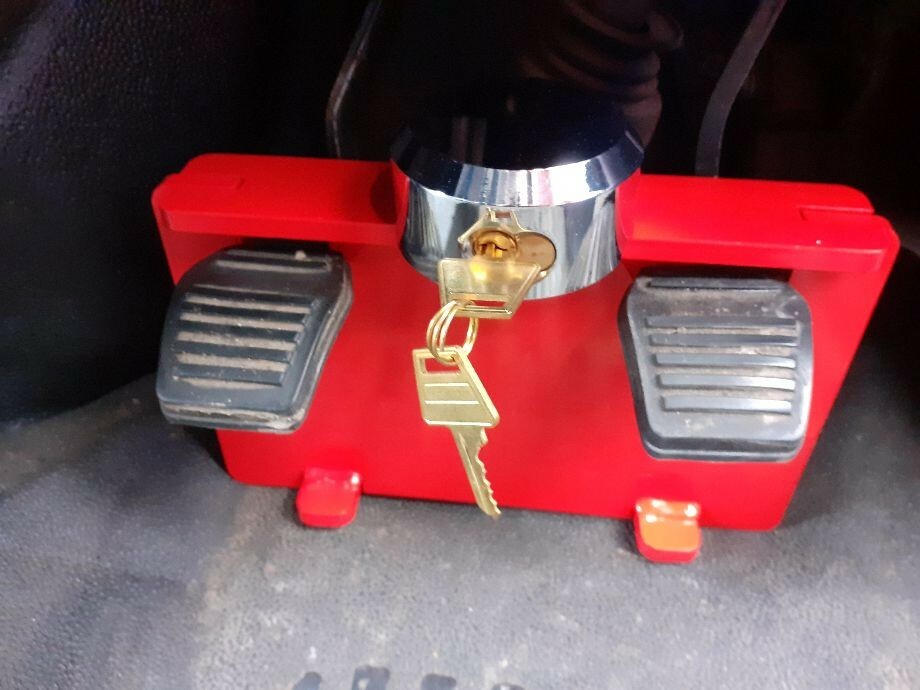 FORD TRANSIT Mk 6 /  2000 - 2006  SECURITY PEDAL LOCK