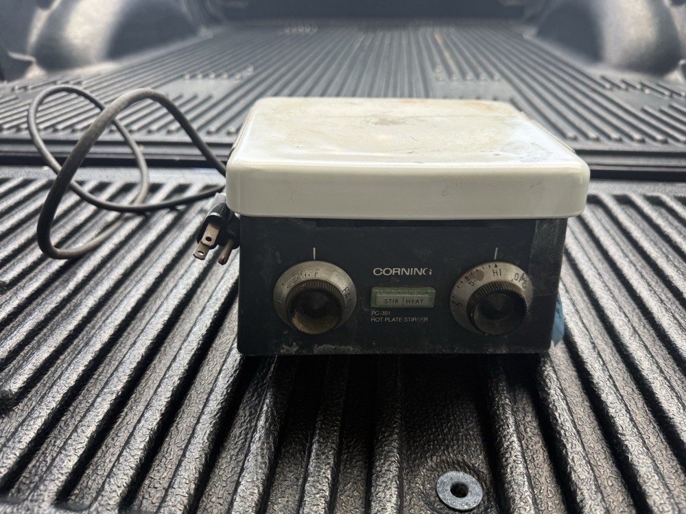 Corning PC-351 Hot Plate Stirrer for Laboratory