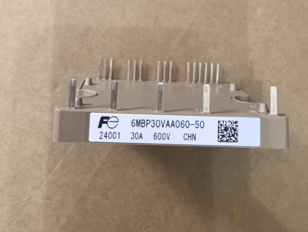 New FUJI 6MBP30VAA060-50 IGBT Thyristor Module