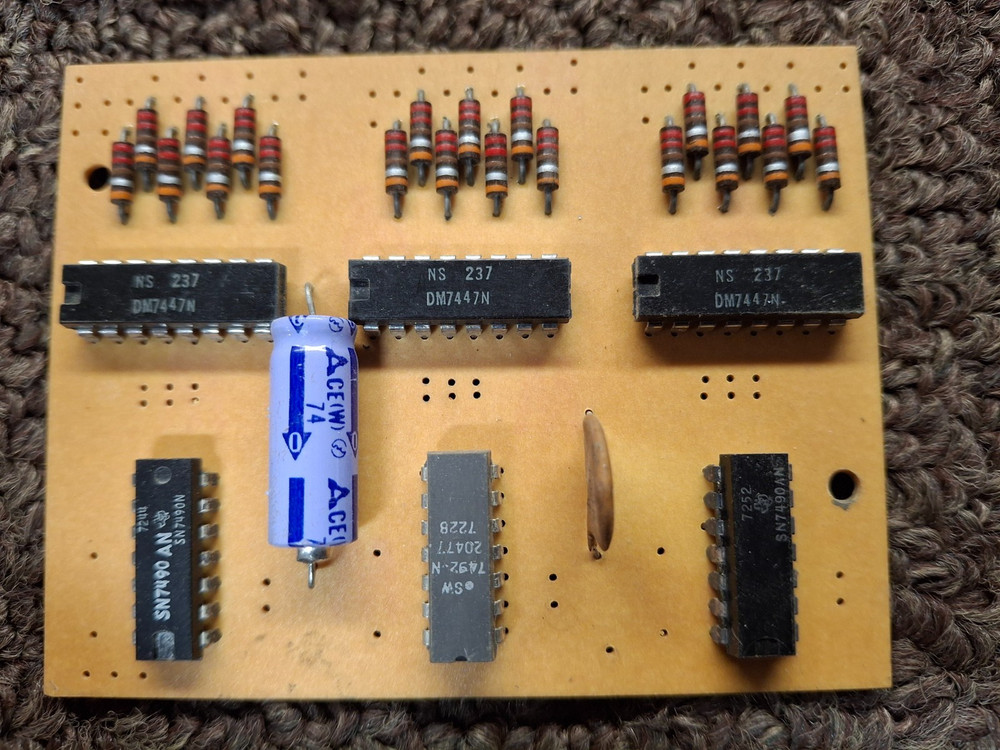 Vintage BCD-TO-7 Segment Display Board, see description