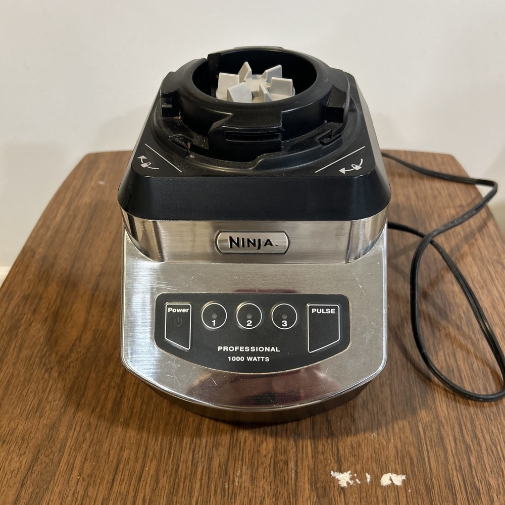 Ninja Professional Plus Food Processor 1000 Watts, 4 Functions, Silver, BASE!!
