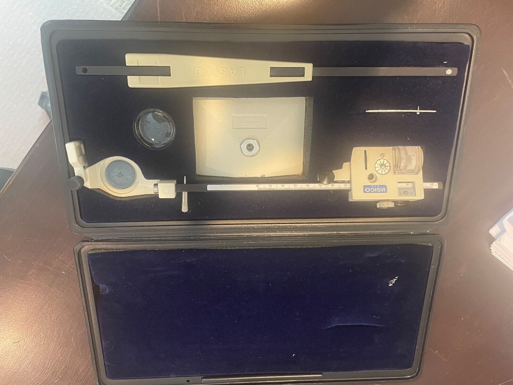 Lasico L-30 Mechanical Polar Planimeter with Molded Case