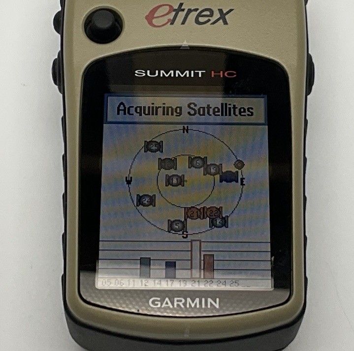 Garmin eTrex Summit HC Handheld GPS Unit Tested Working