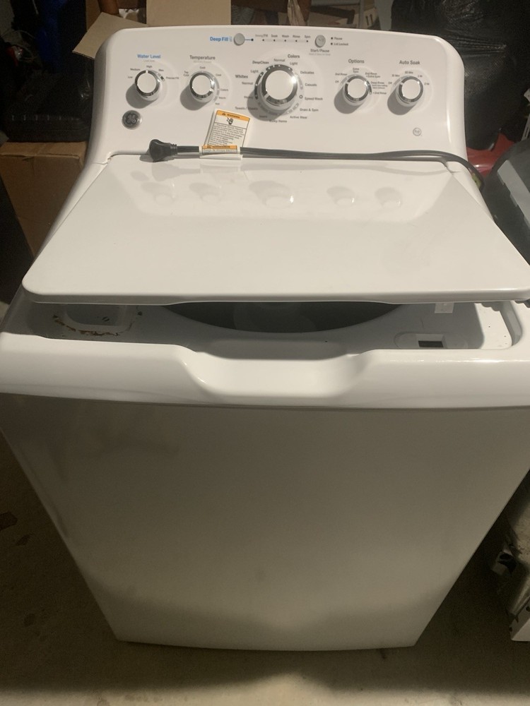 GE Electric Washer And Dryer Set