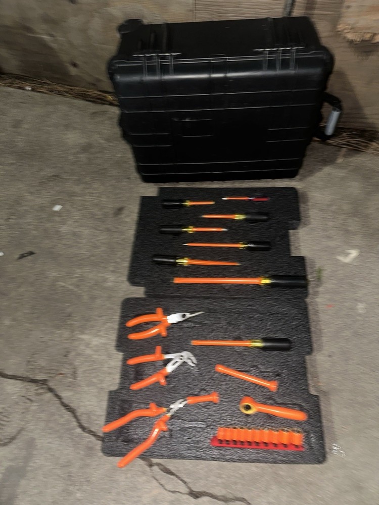 Salisbury 1000v insulated tools