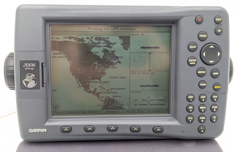 Garmin GPSMAP 2006 7.2" Monochrome Chartplotter Marine GPS Display *Works READ*