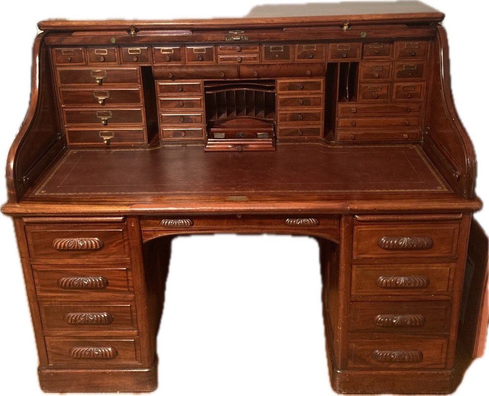 Antique Mahogany Roll Top Desk - Excellent condition