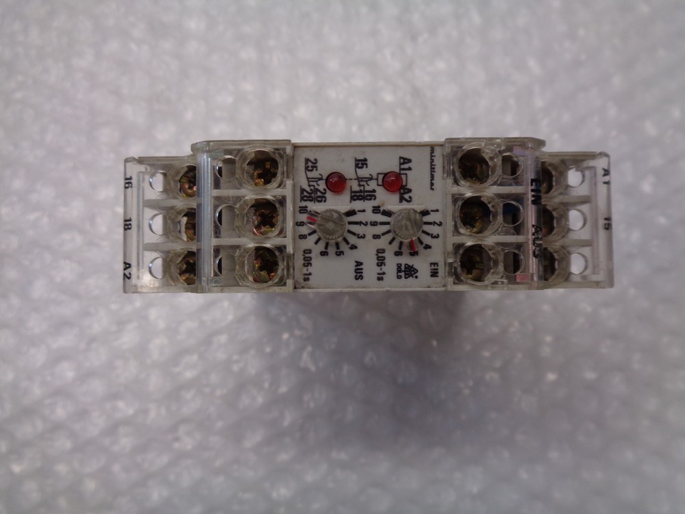 E. DOLD MK7854.81 CONTROL MODULE UNMP