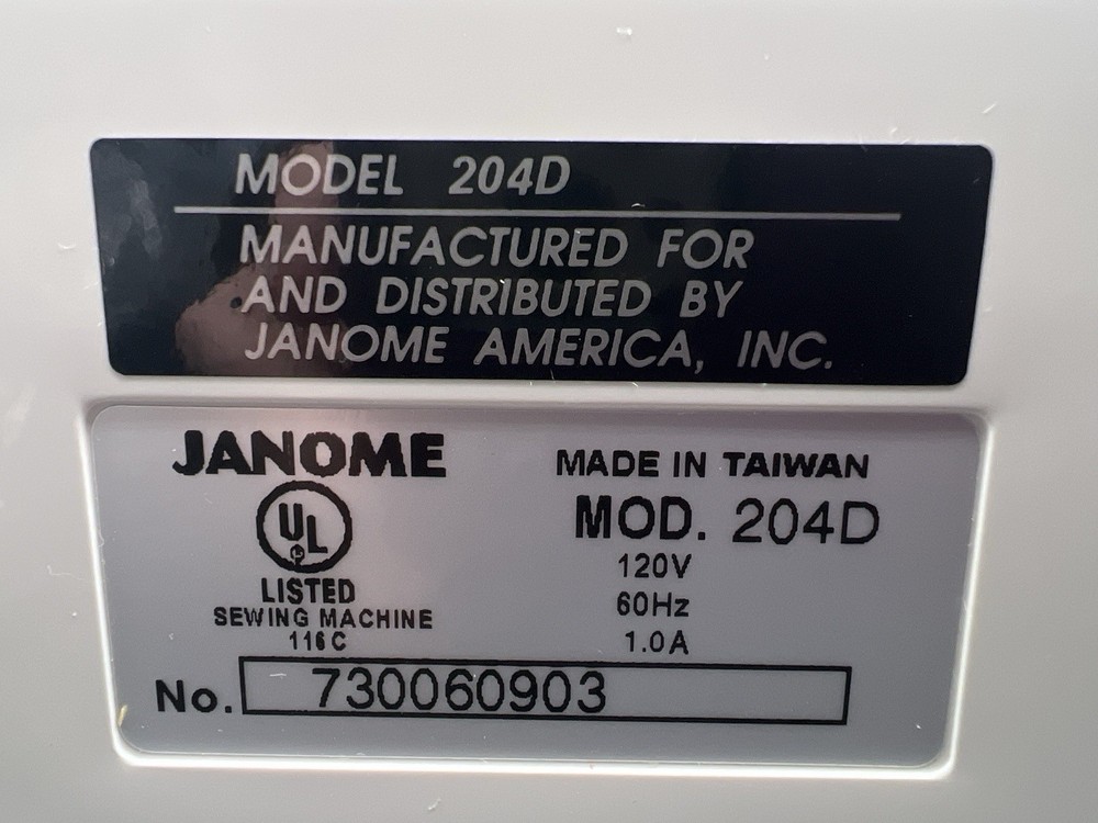 Janome MyLock 204D Serger Sewing Machine 4 Thread Overlock Tested Works