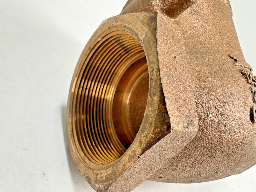Bronze Swing Check Valve 2" NPT Thread End 125-S / 200-CWP