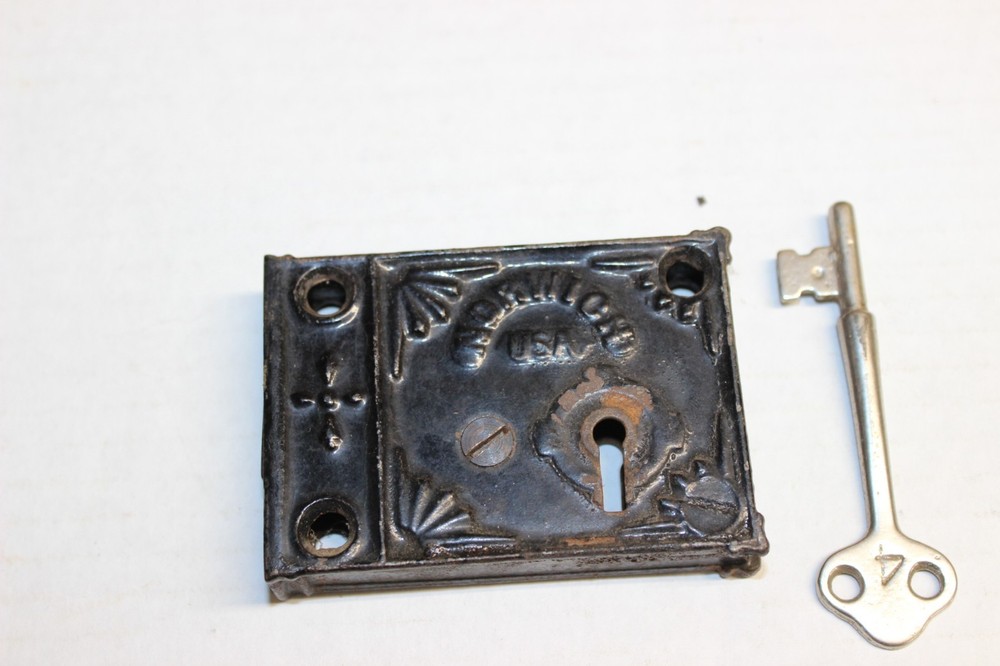 Antique Norwich Ornate Surface Mount & Key Lock No Keeper