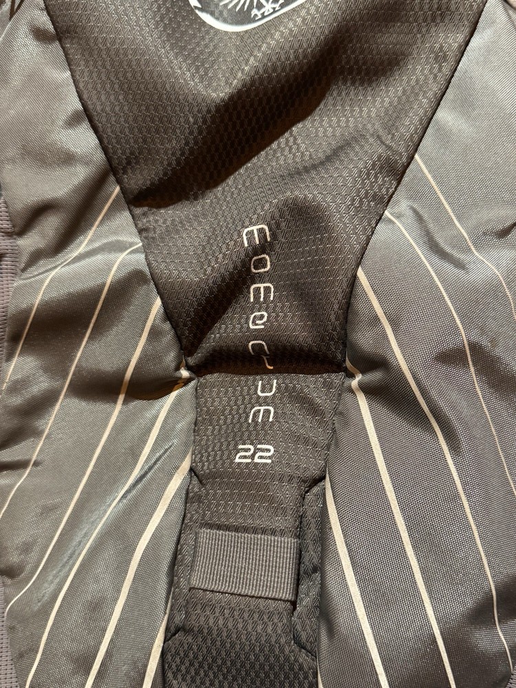 Osprey Momentum 22 Backpack Outdoors Hiking