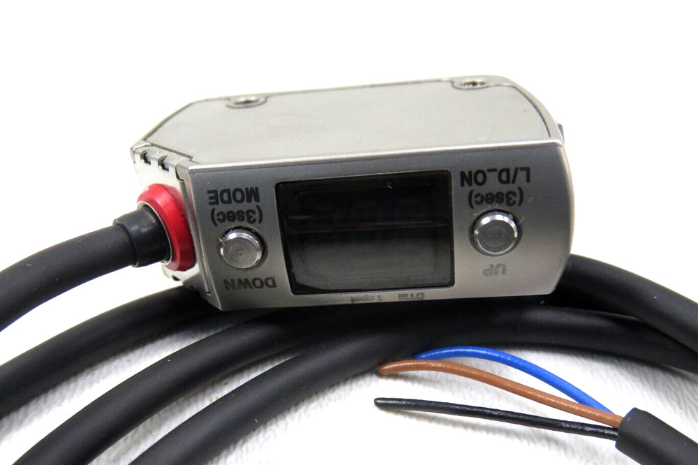 Keyence LR-ZB100N Laser Sensor