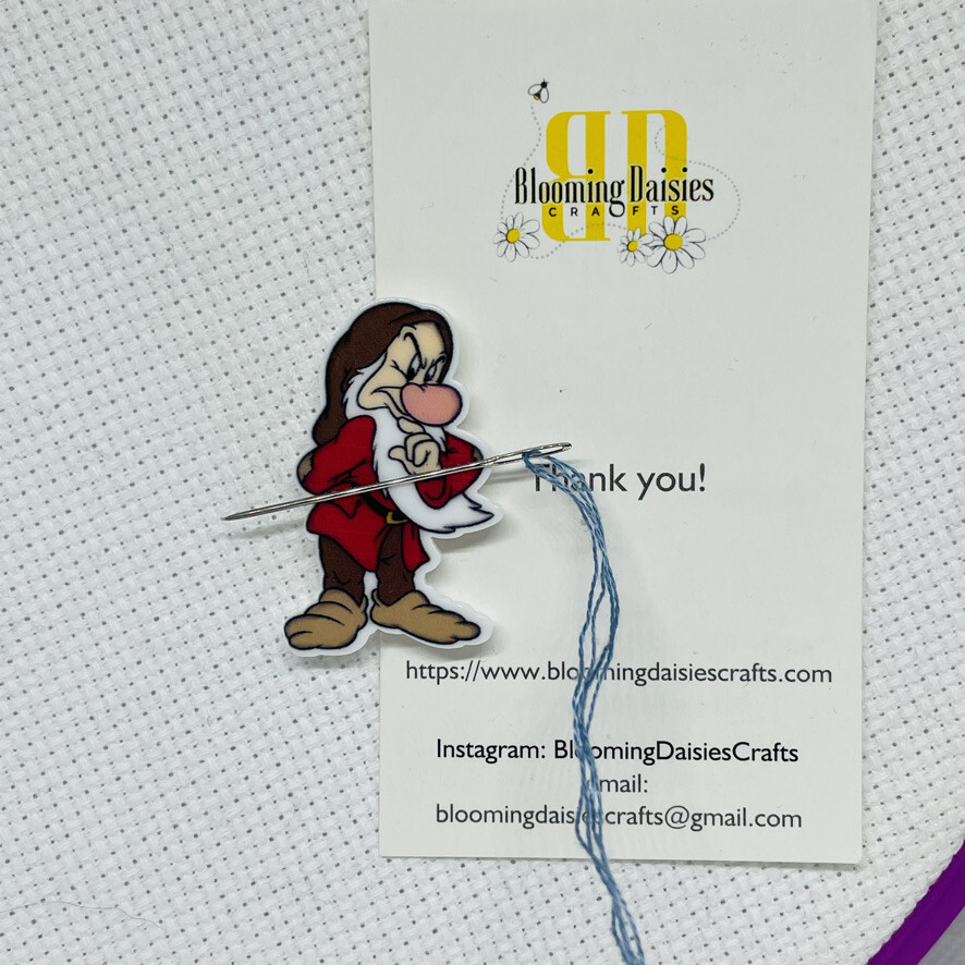 Magnetic Needle Minder Cross Stitch Snow White Dwarf Grumpy / Fridge Magnet