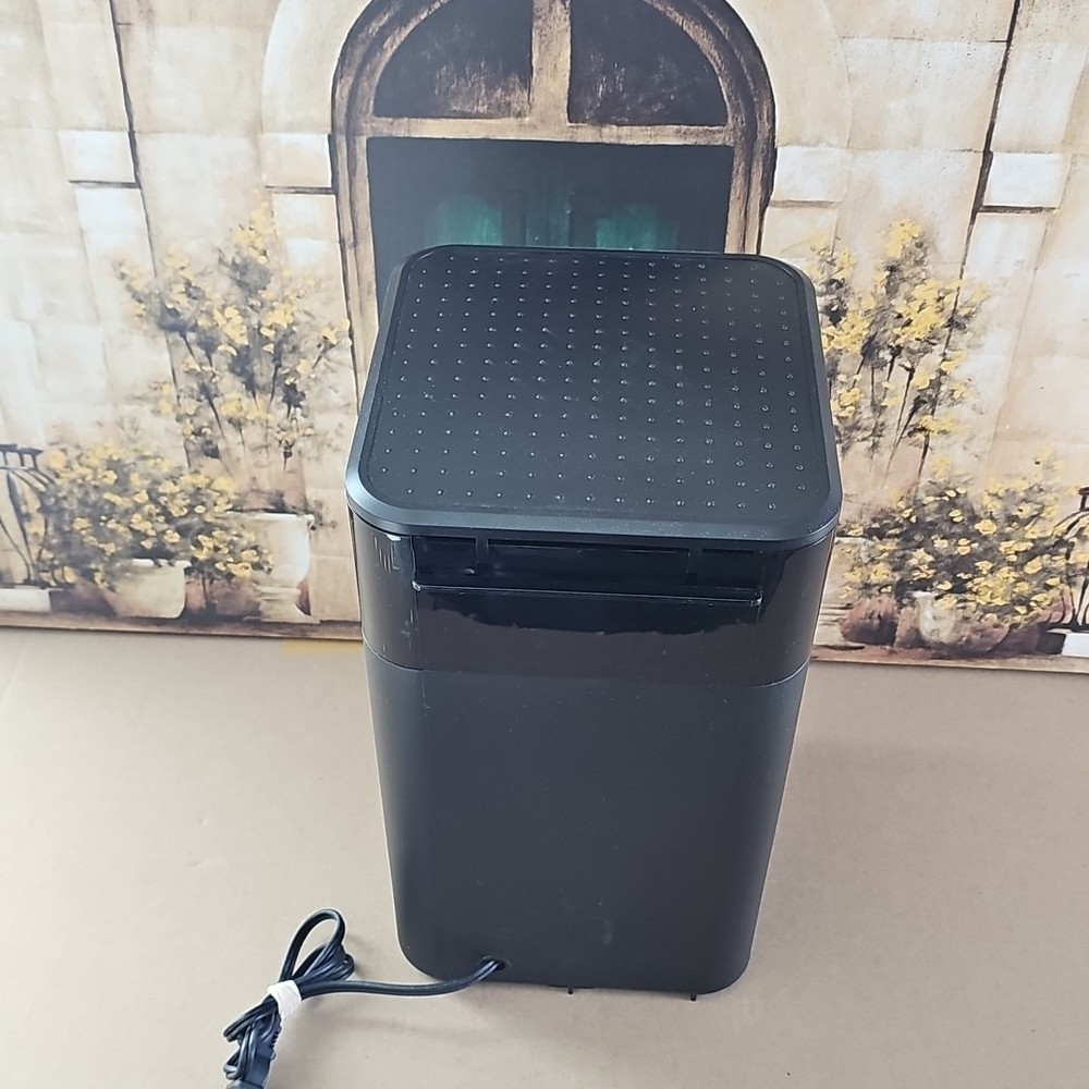 Braun (KF 7000) Black Brew Sense Automatic 12 Cup Drip Coffee Maker Bundle