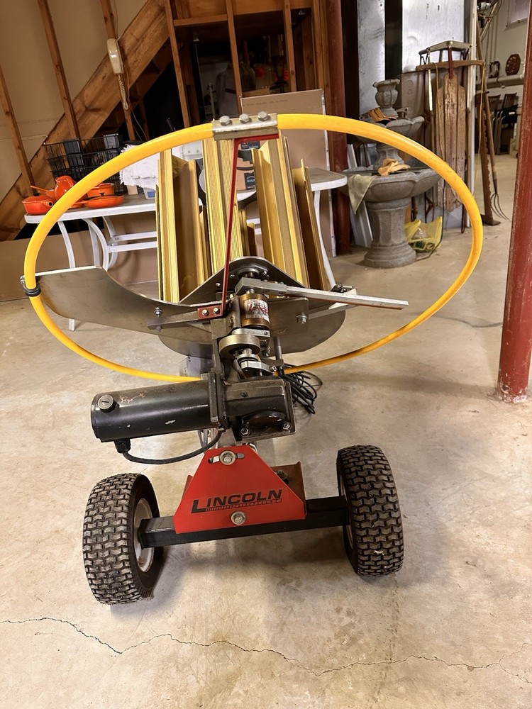 Lincoln Sporting Clay Thrower