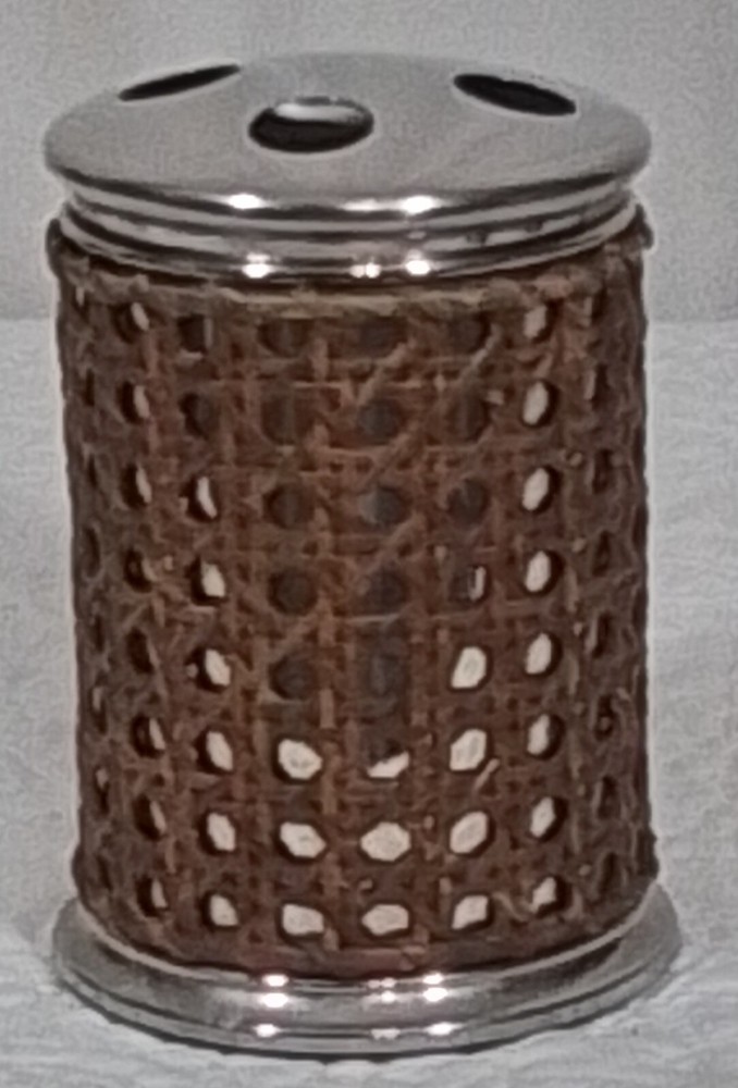 Bath Collection - Wicker &Stainless-Steel toothbrush holder.