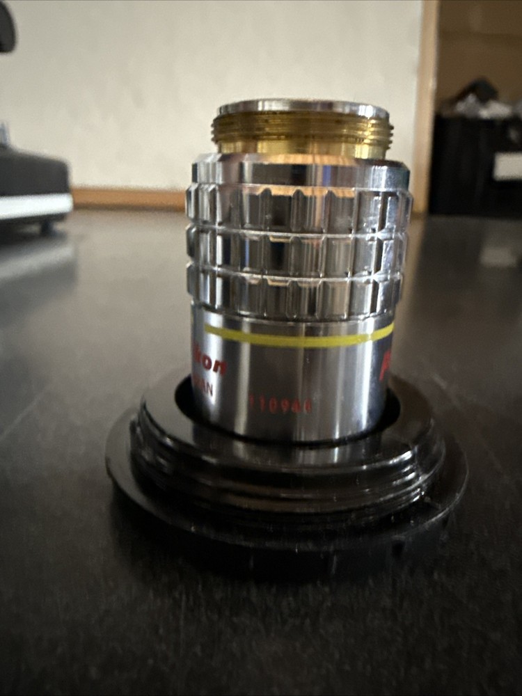 NIKON PH1 PLAN 10/0.30 DL 160/0.17 MICROSCOPE OBJECTIVE LENS