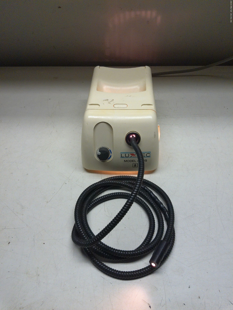 Luxtec 4150S light source