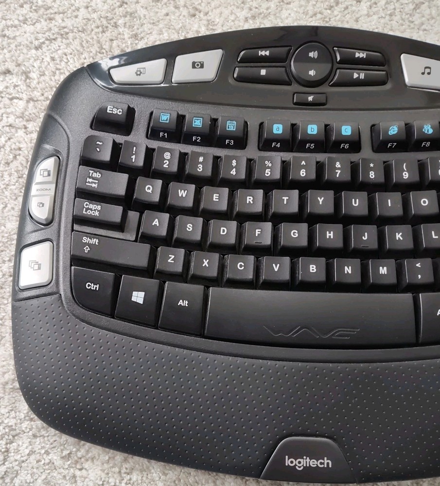 Logitech 920-008973 Wave Comfort Wireless Keyboard with Laser Mouse USED