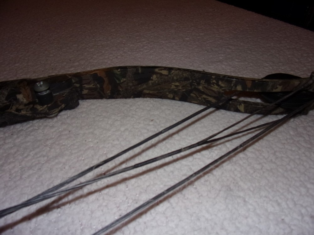 Youth Compound Bow with Long Draw