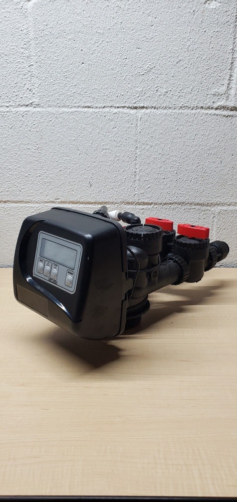 Aqua  Iron Filter Head With Bypass And 3/4" In/outs Shark Bite Style. PARTS