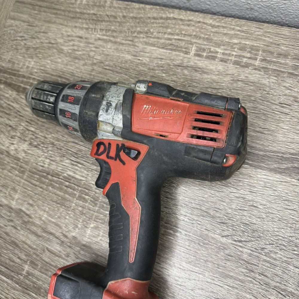 Milwaukee 2611-20 M18 18V Drill Driver Hammer Drill Bare Tool - Tested