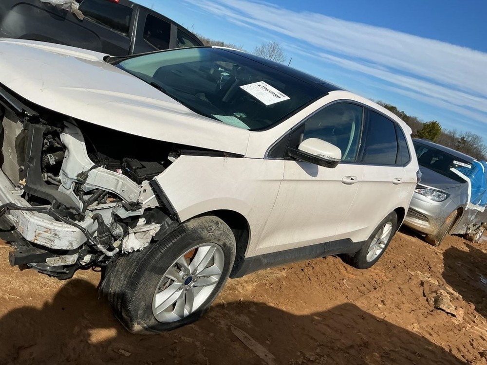 EDGE 2017 Glove Box 4964728