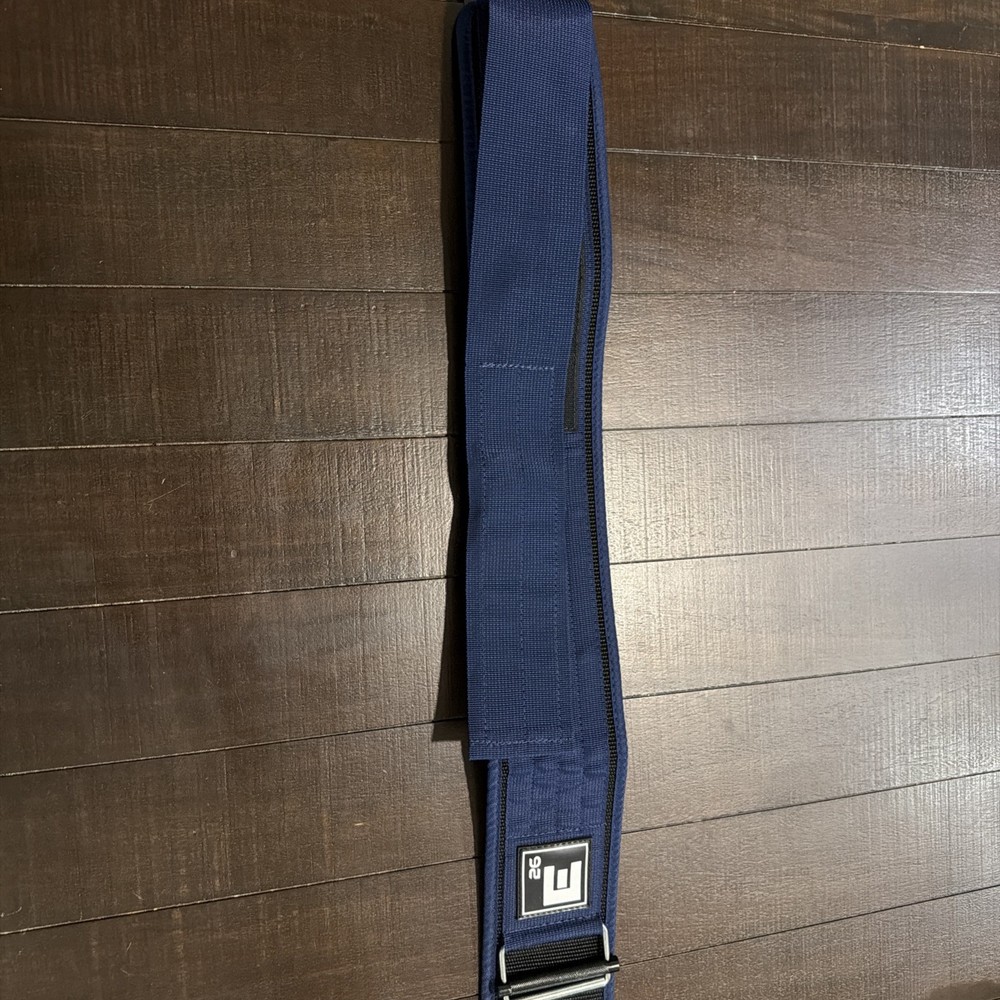 Element 26 Self-Locking Weight Lifting Belt Navy Blue Medium Preowned Very Good