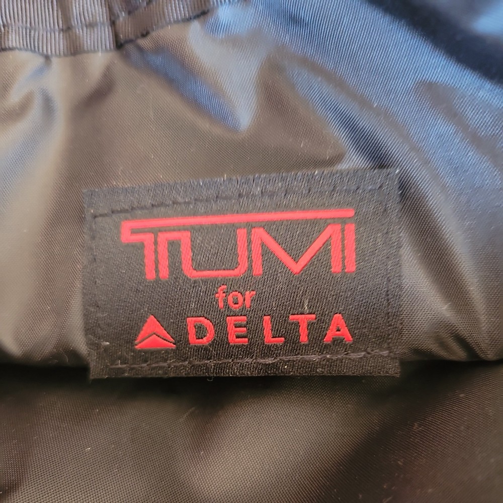 TUMI for Delta Soft Case Shell Toiletry Cosmetic Case Only