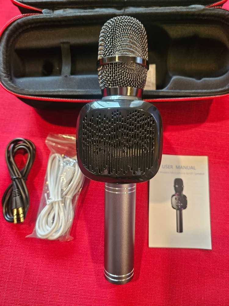 Bonaok Q88 Wireless Microphone & HiFi Speaker
