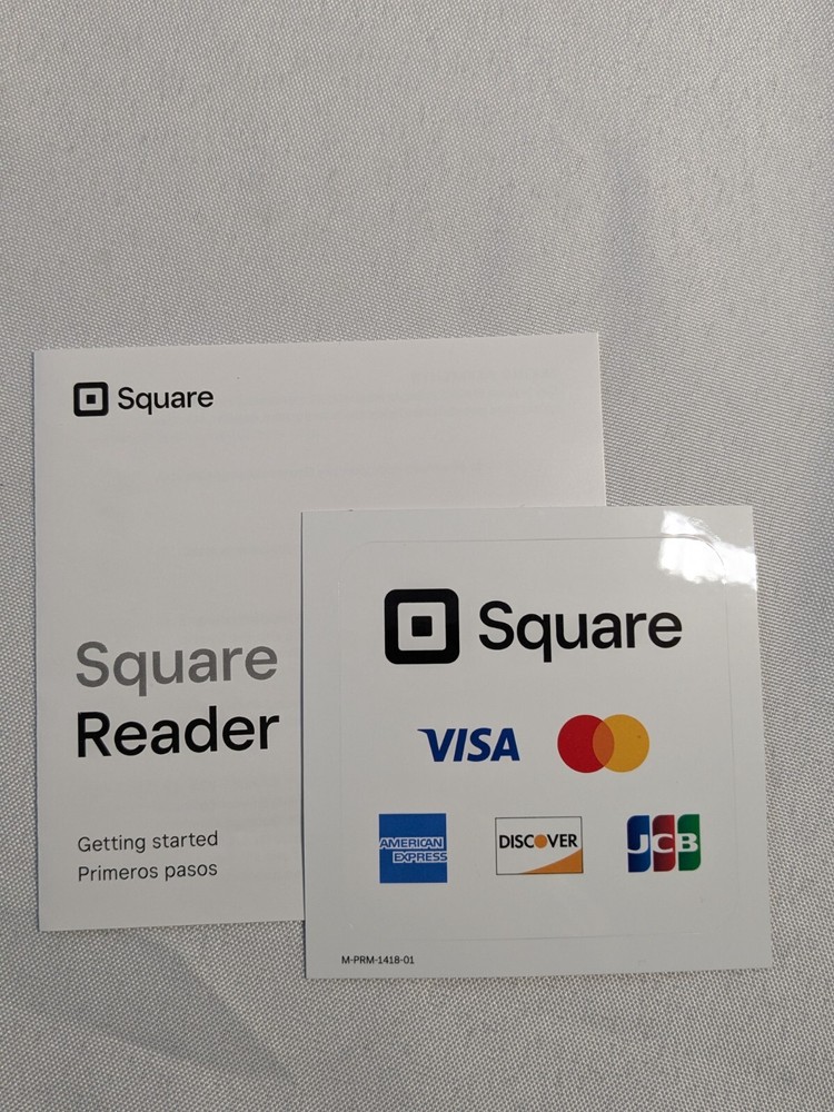 Square Reader SPM1-01 White Portable Mobile Credit Card Reader & Writer