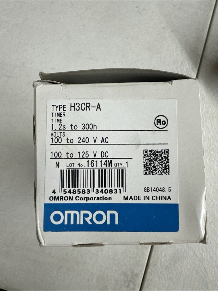 Omron H3CR-A Timer