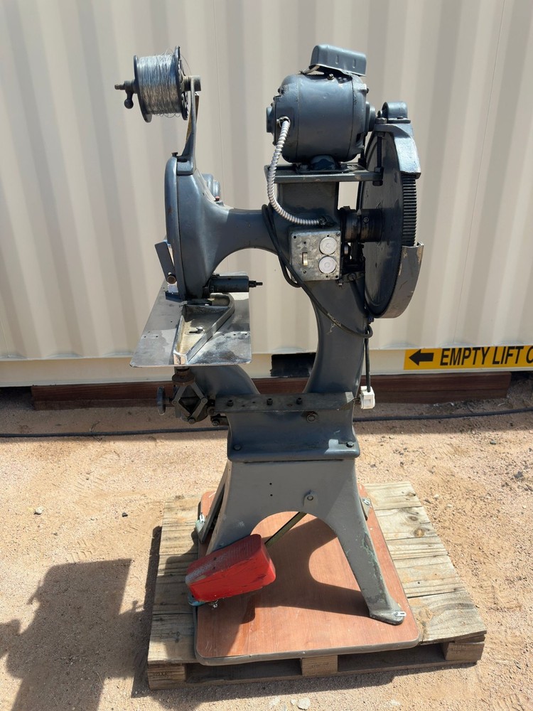 N3A-3/4 BOOK STITCHER, N3A ACME-MORRISON - Working!