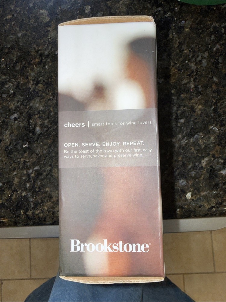 Brand New Brookstone Automatic Wine Preserver includes temperature gauge 710962