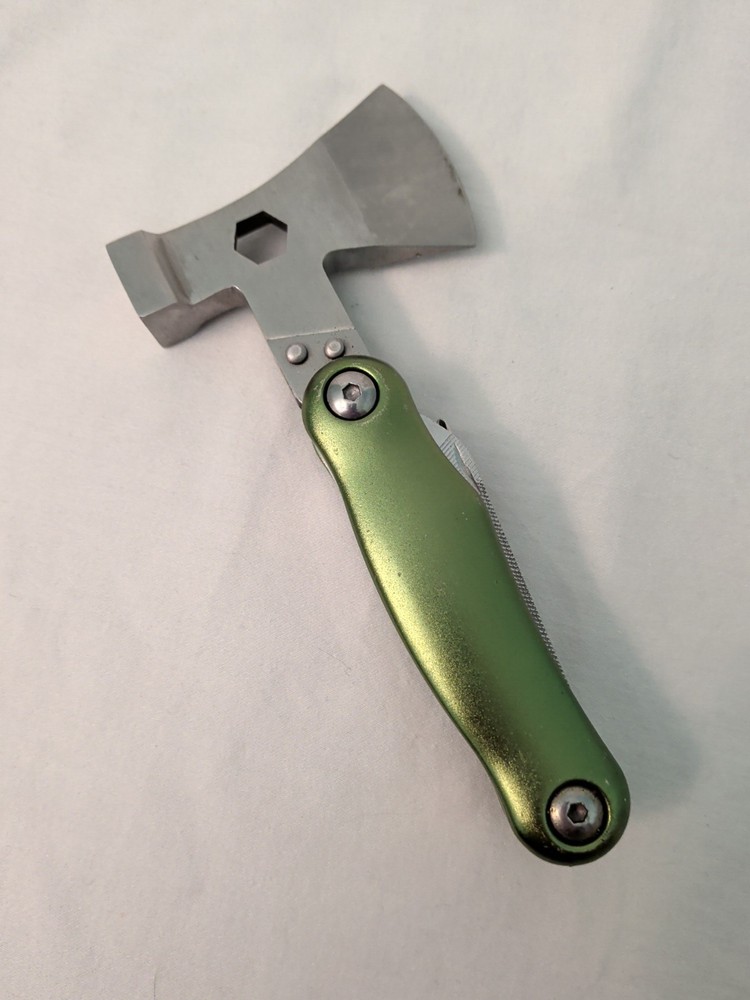 Apollo Hatchet Multi Tool 10/18/1 Green & Silver