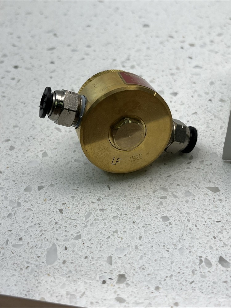 1/4 LF560 0-60 Watts Water Pressure Regulator