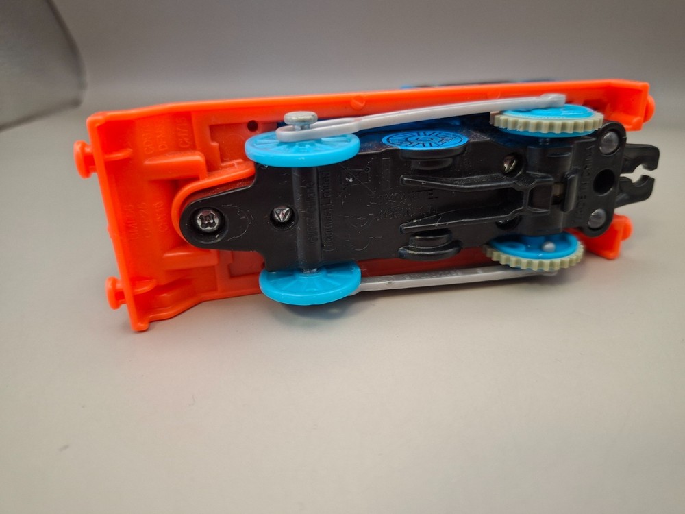 Thomas Hyper Glow Trackmaster Train Motorized - 2017 BLACK LIGHT LED Thomas