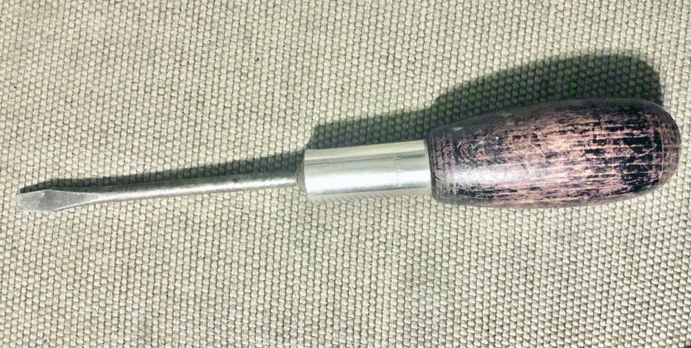 Dunlap Ratcheting 1/4" Flat Screwdriver - Made In Germany