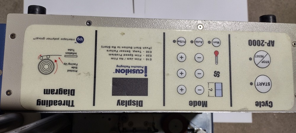 IPG INFLATABLE AIR PILLOW SYSTEM AP2000 TABLE TOP USED