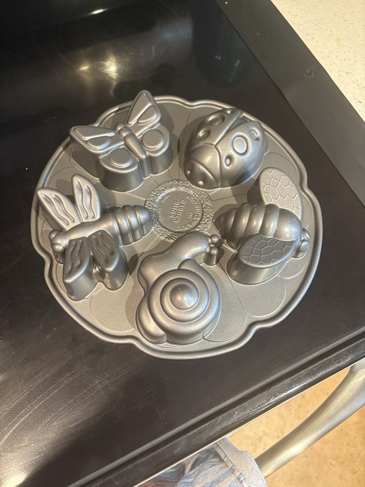 Nordic Ware Garden Bugs