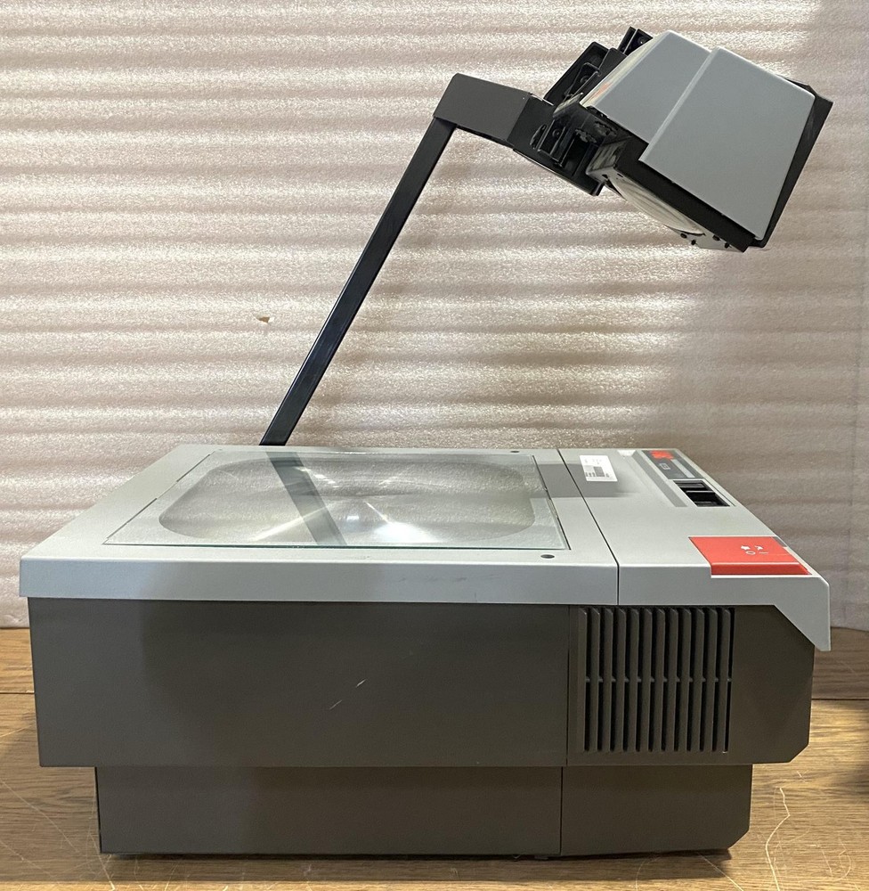 3M 900 AJB 910 OVERHEAD TRANSPARENCY PROJECTOR