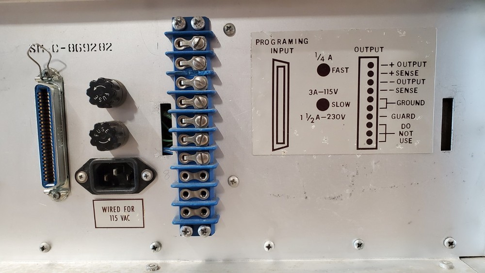 Fluke 3330B Programmable Constant Current Constant Voltage Calibrator