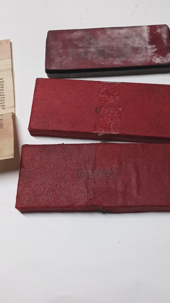 Cushion Strop-Back Hone Razor Sharpening Stone with Original Box & Instructions